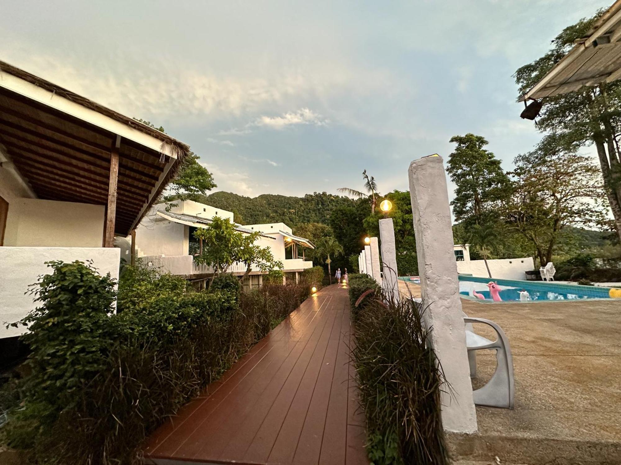 Готель Capital O 75411 Navagio​ Boutique​ Koh​ Chang​ Трат Екстер'єр фото